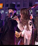 2008-DickClarkRockinNYEPerformance-011.jpg