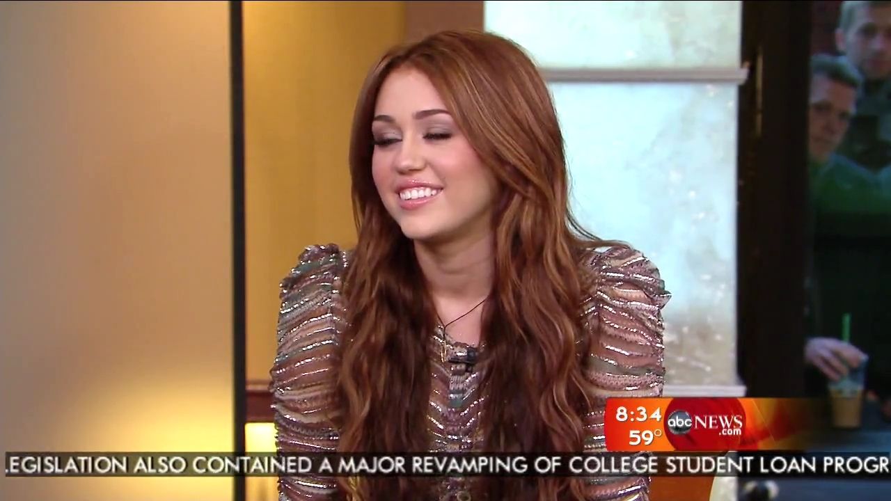 03-22-2010-GoodMorningAmerica-006.jpg