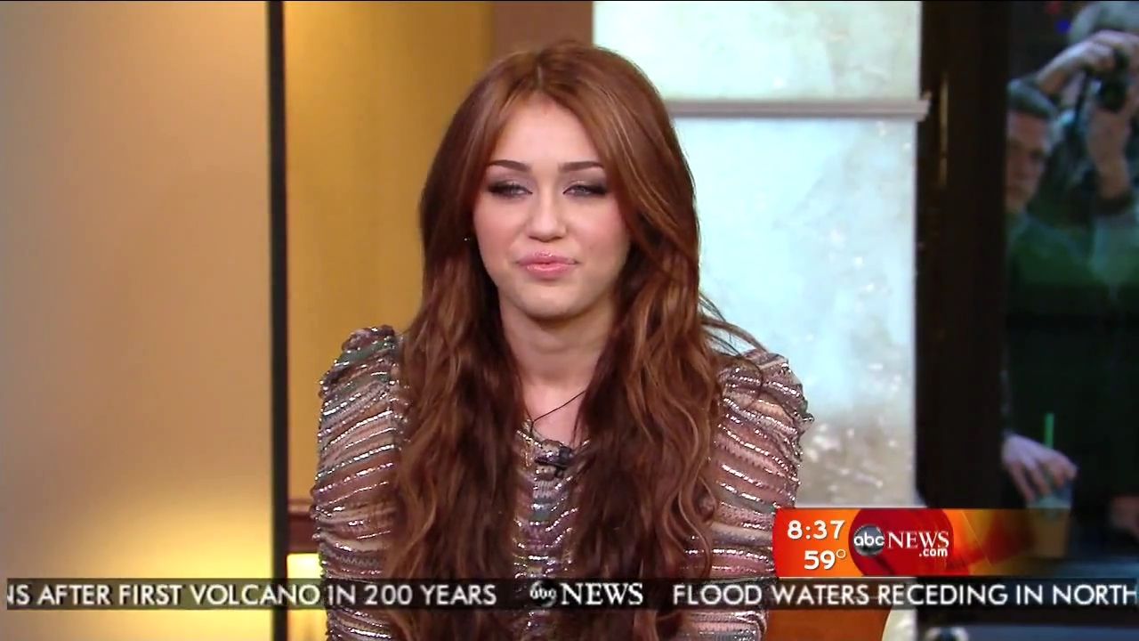 03-22-2010-GoodMorningAmerica-110.jpg