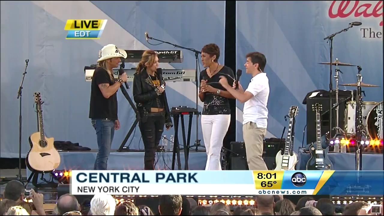 06-18-2010-GoodMorningAmerica-030.jpg