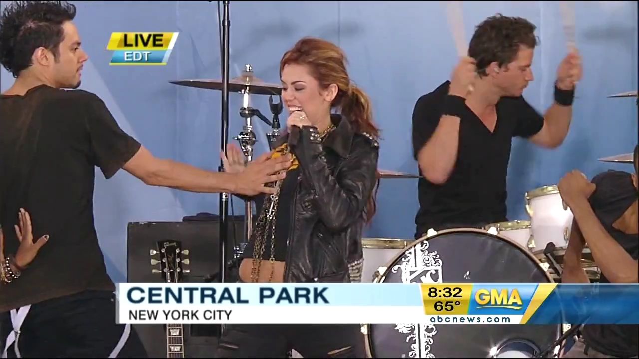 06-18-2010-GoodMorningAmerica-301.jpg