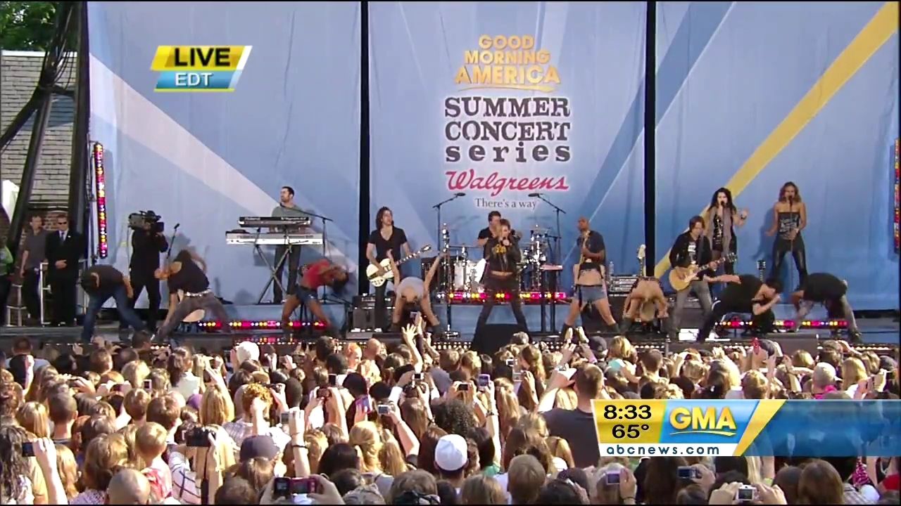 06-18-2010-GoodMorningAmerica-321.jpg