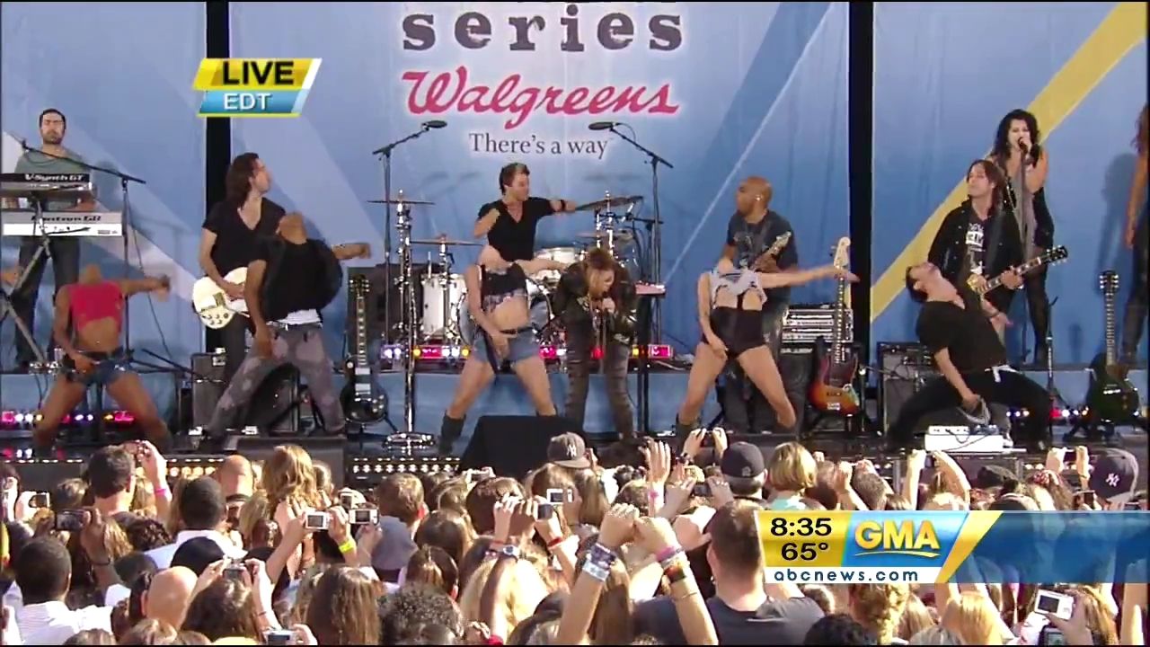 06-18-2010-GoodMorningAmerica-377.jpg