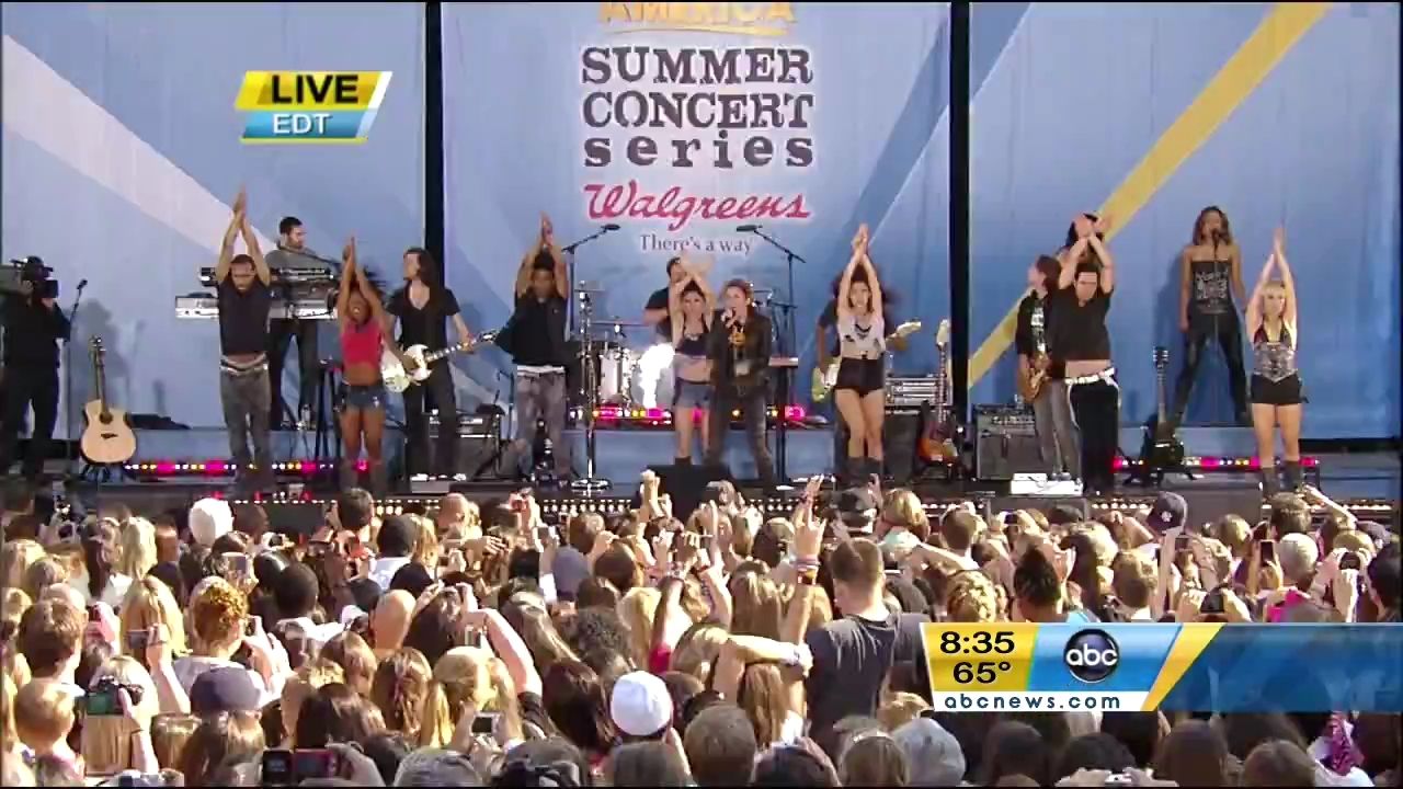 06-18-2010-GoodMorningAmerica-382.jpg