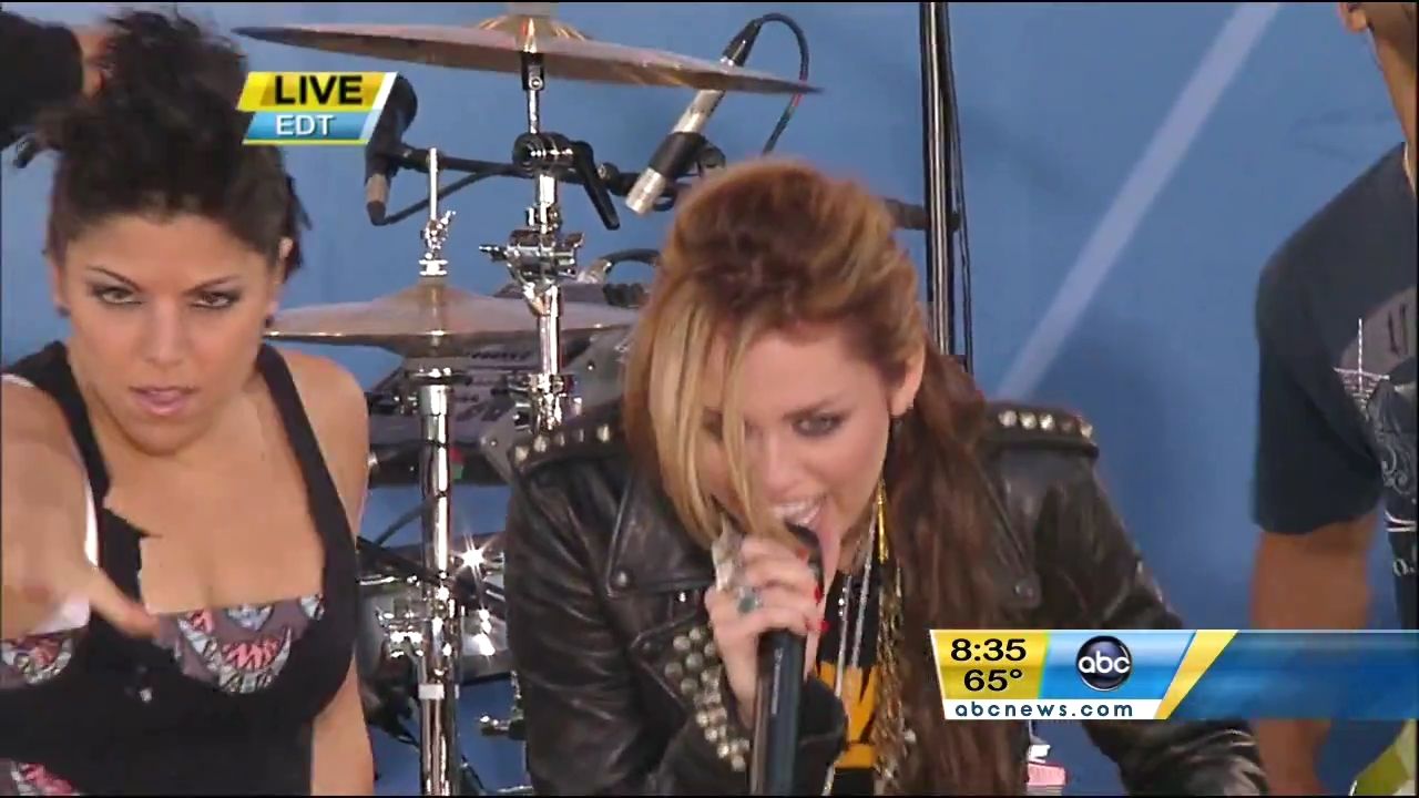 06-18-2010-GoodMorningAmerica-385.jpg