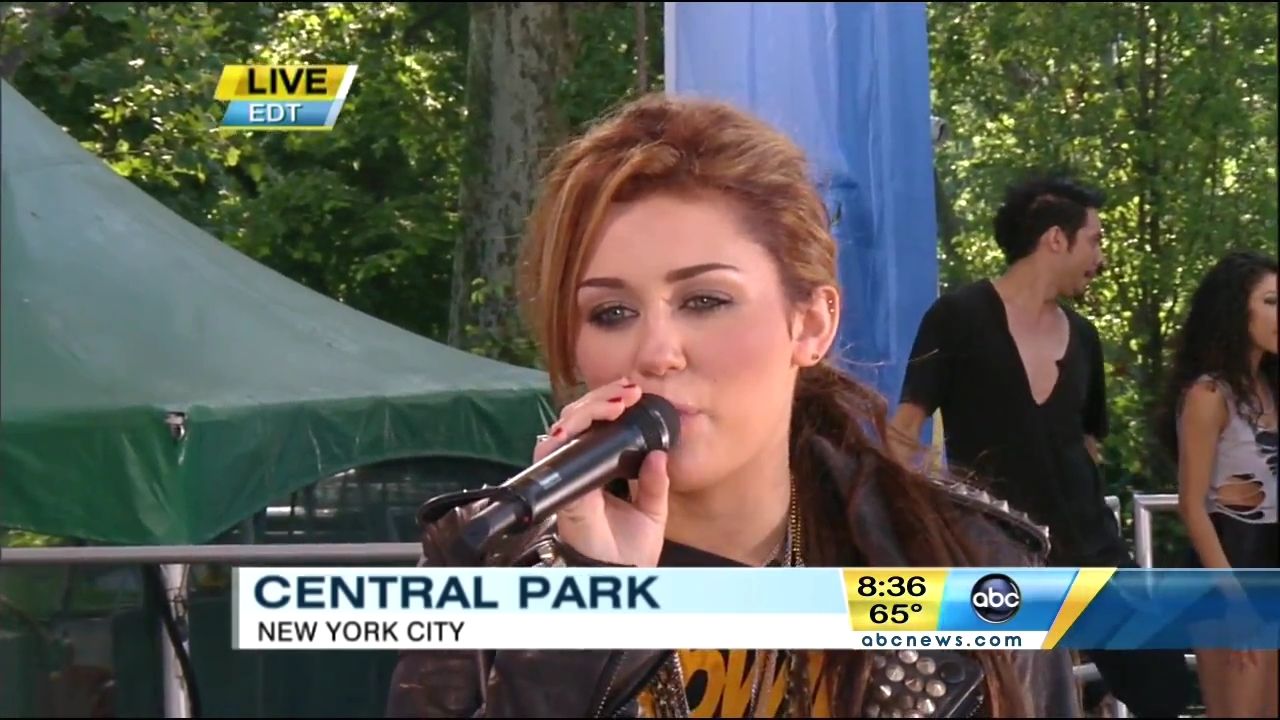 06-18-2010-GoodMorningAmerica-428.jpg