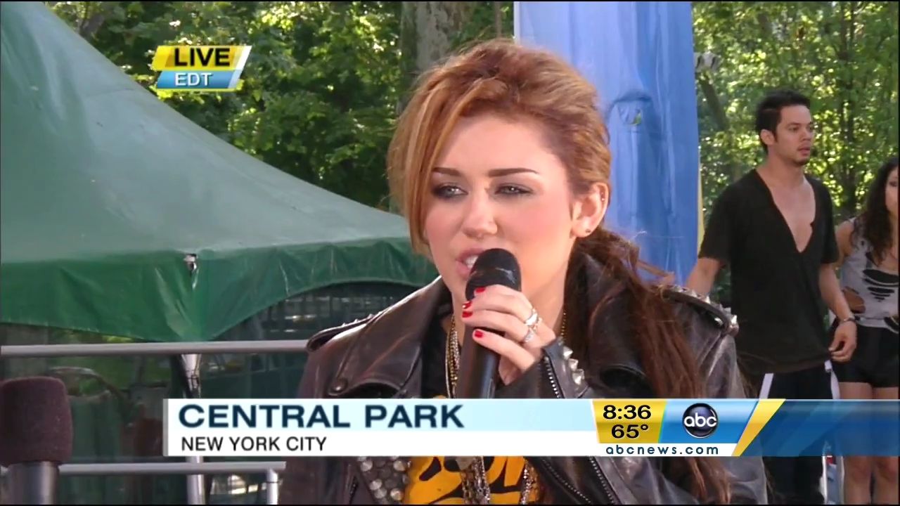 06-18-2010-GoodMorningAmerica-437.jpg