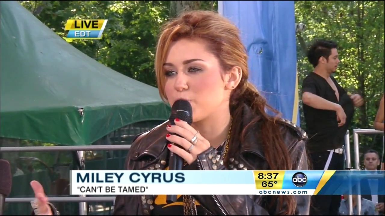 06-18-2010-GoodMorningAmerica-451.jpg