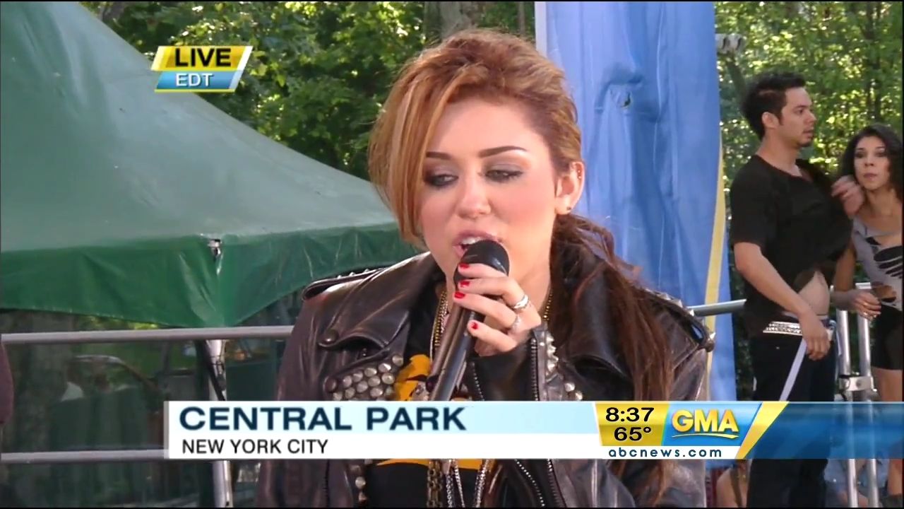 06-18-2010-GoodMorningAmerica-456.jpg