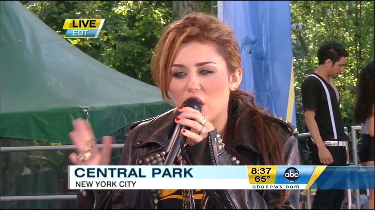 06-18-2010-GoodMorningAmerica-462.jpg