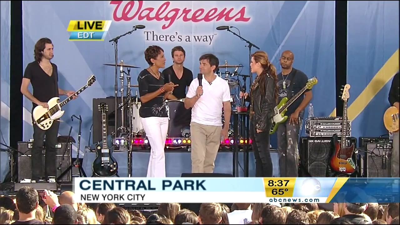 06-18-2010-GoodMorningAmerica-469.jpg