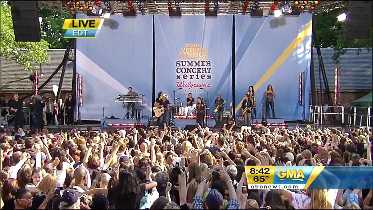 06-18-2010-GoodMorningAmerica-528.jpg