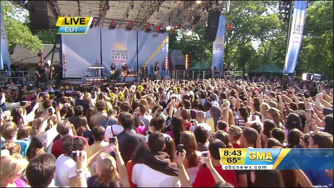 06-18-2010-GoodMorningAmerica-559.jpg