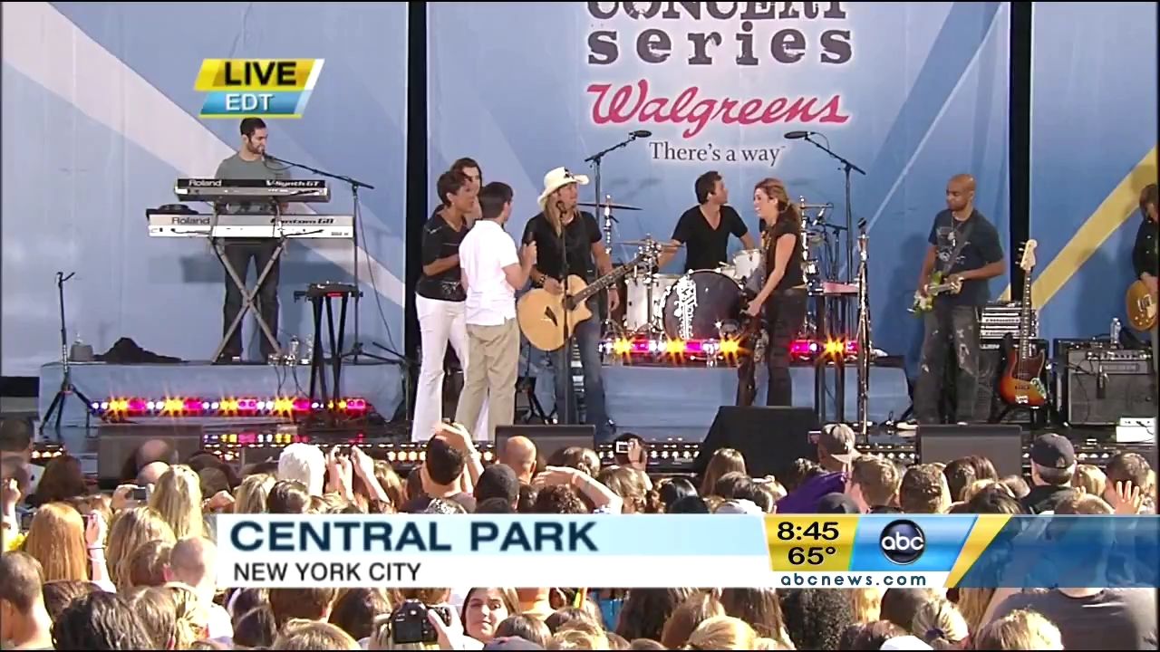 06-18-2010-GoodMorningAmerica-624.jpg