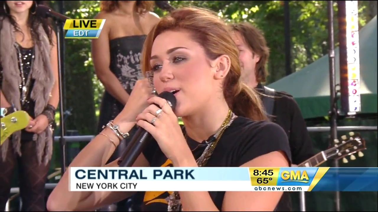 06-18-2010-GoodMorningAmerica-646.jpg