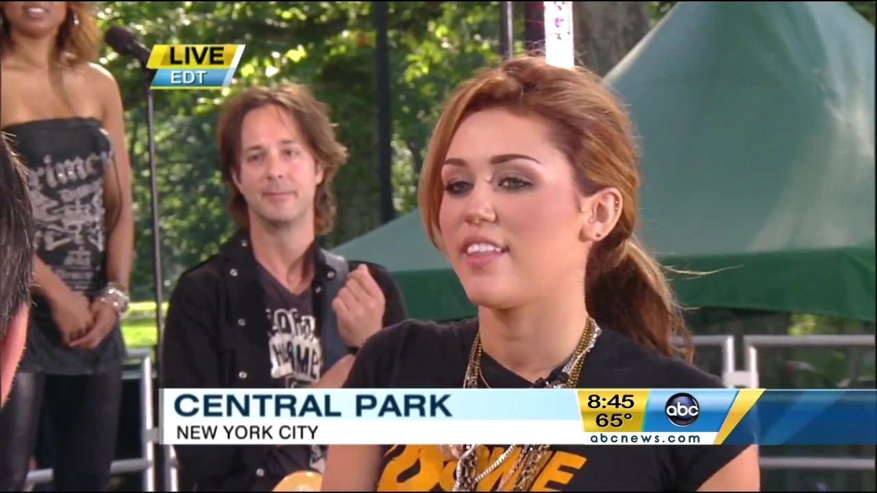 06-18-2010-GoodMorningAmerica-654.jpg