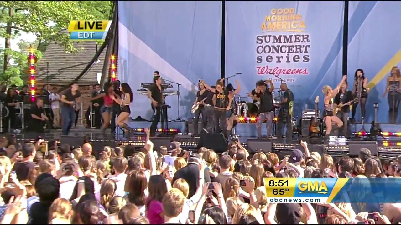 06-18-2010-GoodMorningAmerica-774.jpg