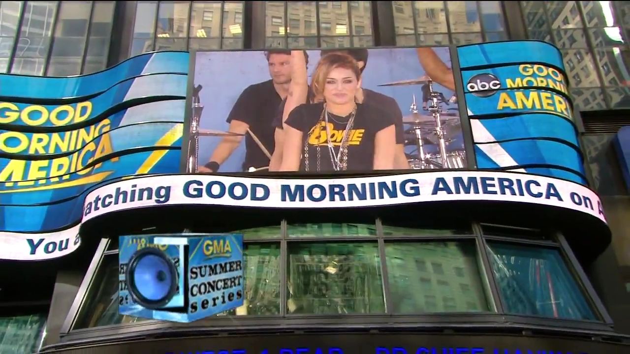 06-18-2010-GoodMorningAmerica-819.jpg