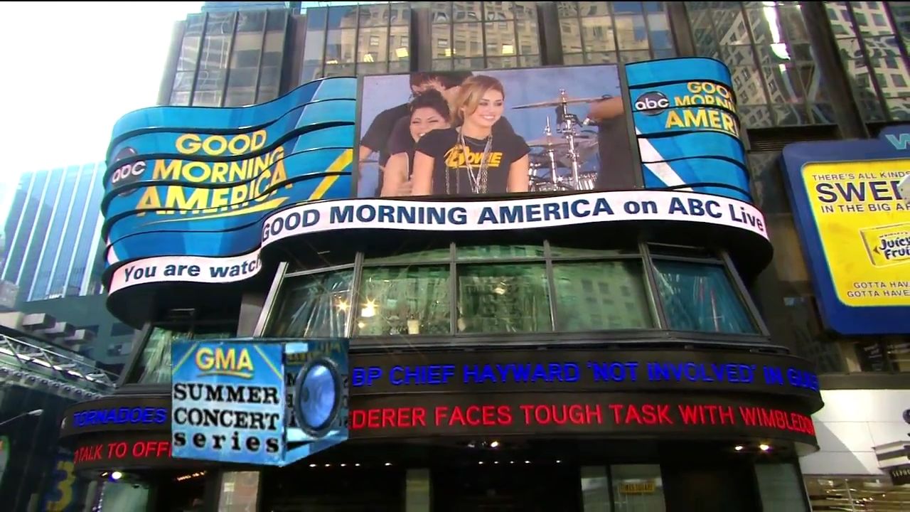 06-18-2010-GoodMorningAmerica-821.jpg