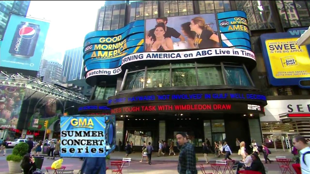 06-18-2010-GoodMorningAmerica-823.jpg