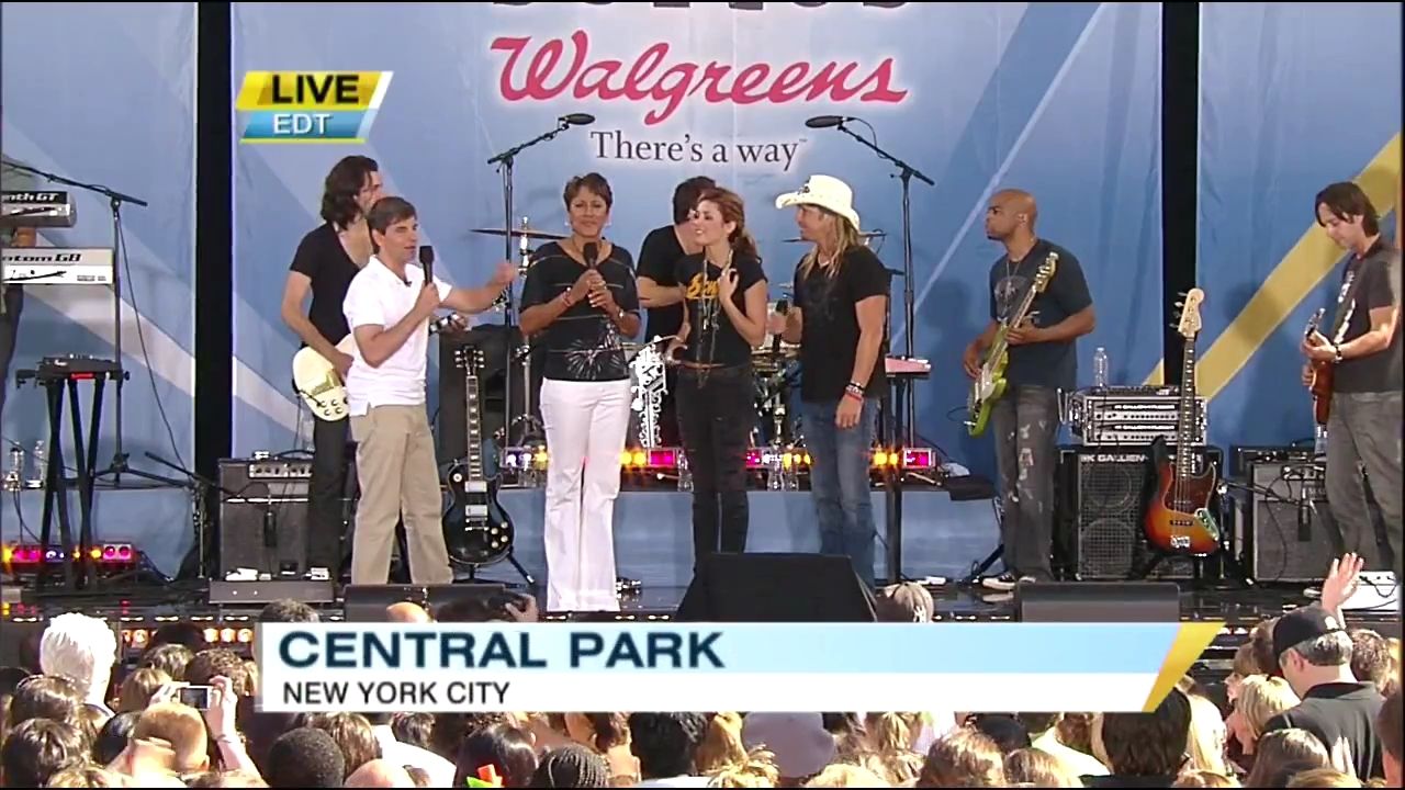 06-18-2010-GoodMorningAmerica-837.jpg