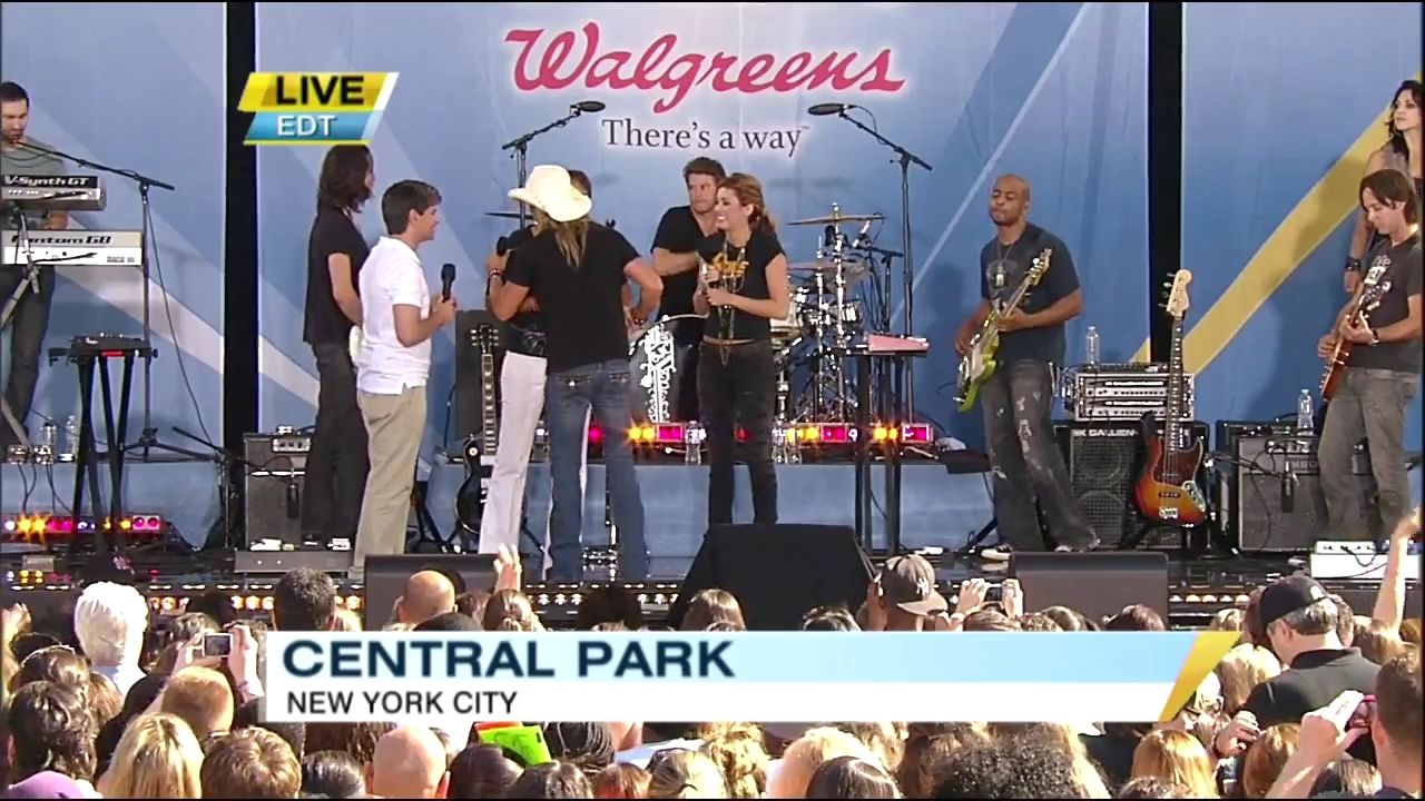 06-18-2010-GoodMorningAmerica-839.jpg