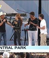 06-18-2010-GoodMorningAmerica-012.jpg