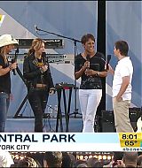 06-18-2010-GoodMorningAmerica-028.jpg