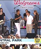 06-18-2010-GoodMorningAmerica-395.jpg