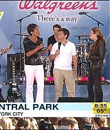 06-18-2010-GoodMorningAmerica-398.jpg