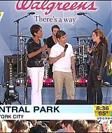 06-18-2010-GoodMorningAmerica-409.jpg