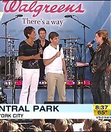 06-18-2010-GoodMorningAmerica-474.jpg