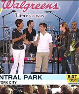 06-18-2010-GoodMorningAmerica-480.jpg