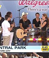 06-18-2010-GoodMorningAmerica-647.jpg