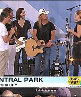 06-18-2010-GoodMorningAmerica-655.jpg