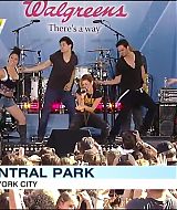 06-18-2010-GoodMorningAmerica-804.jpg