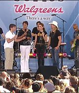 06-18-2010-GoodMorningAmerica-835.jpg