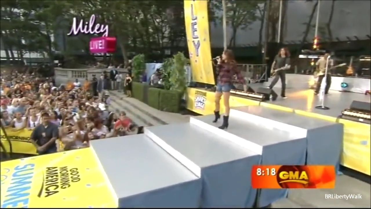 07-18-2008-GoodMorningAmerica-030.jpg