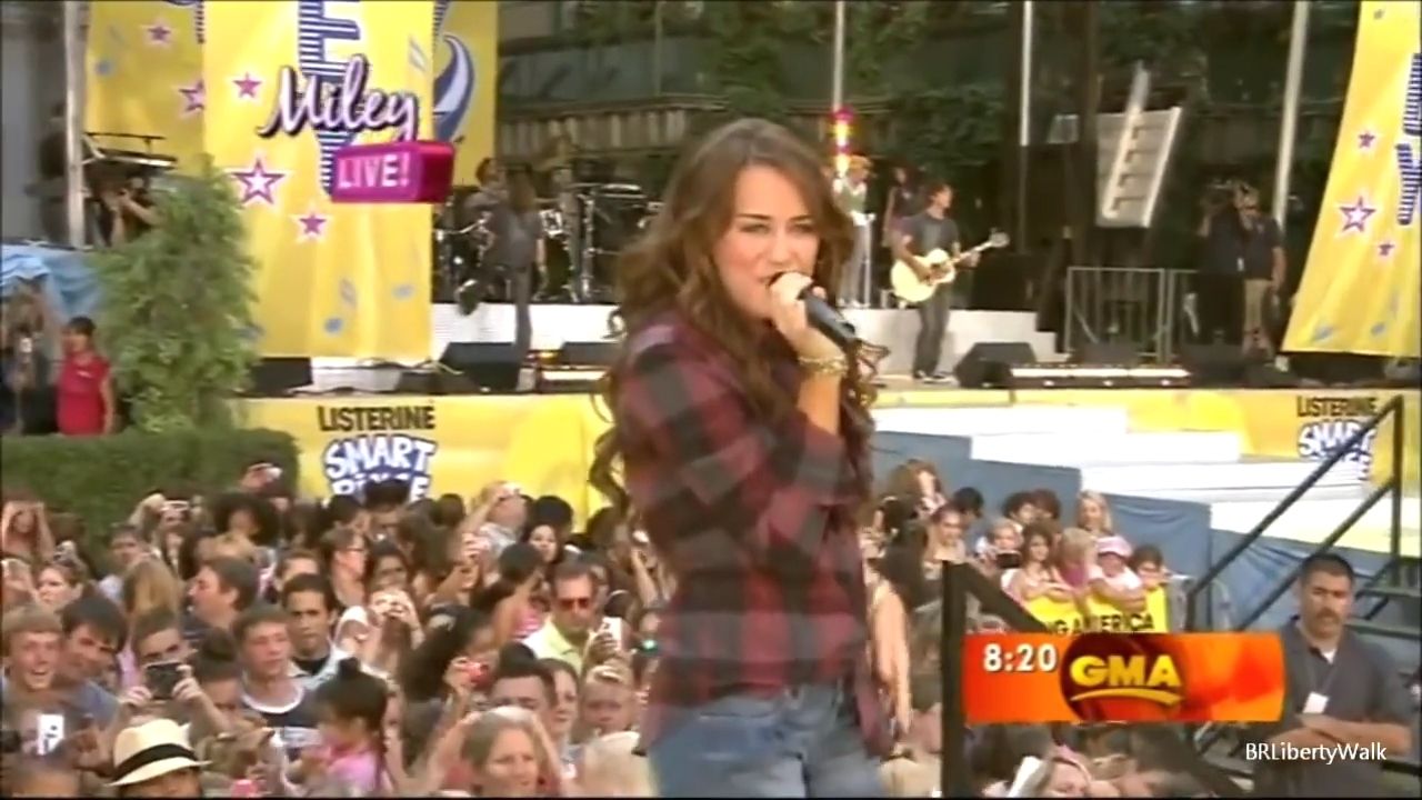 07-18-2008-GoodMorningAmerica-095.jpg