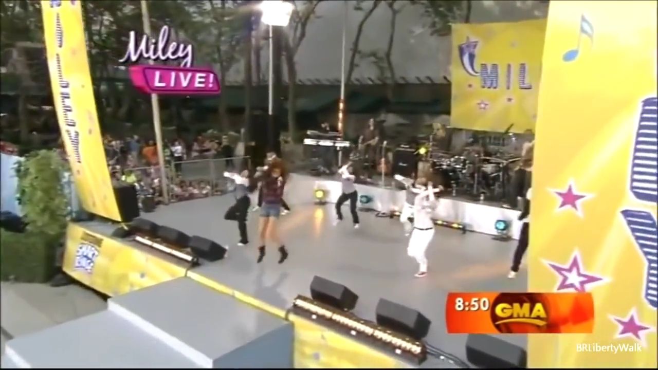 07-18-2008-GoodMorningAmerica-297.jpg