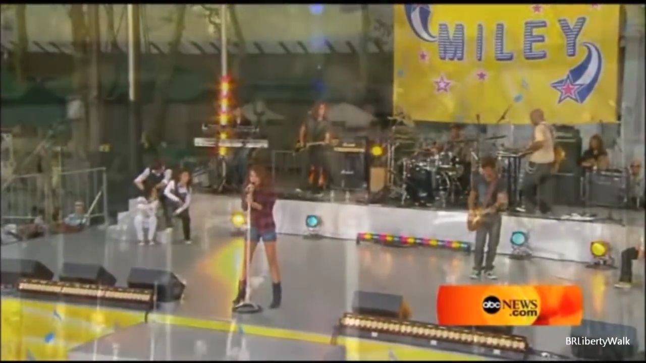 07-18-2008-GoodMorningAmerica-433.jpg