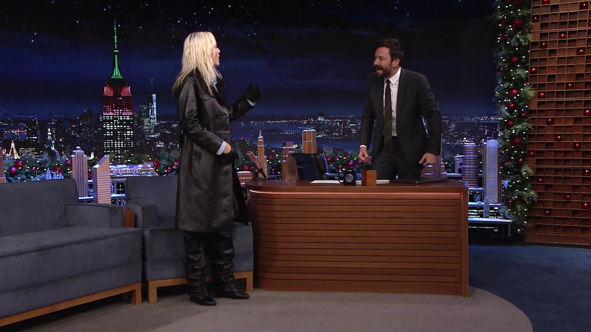 12-09-2022-TonightShowStarringJimmyFallon-045.jpg