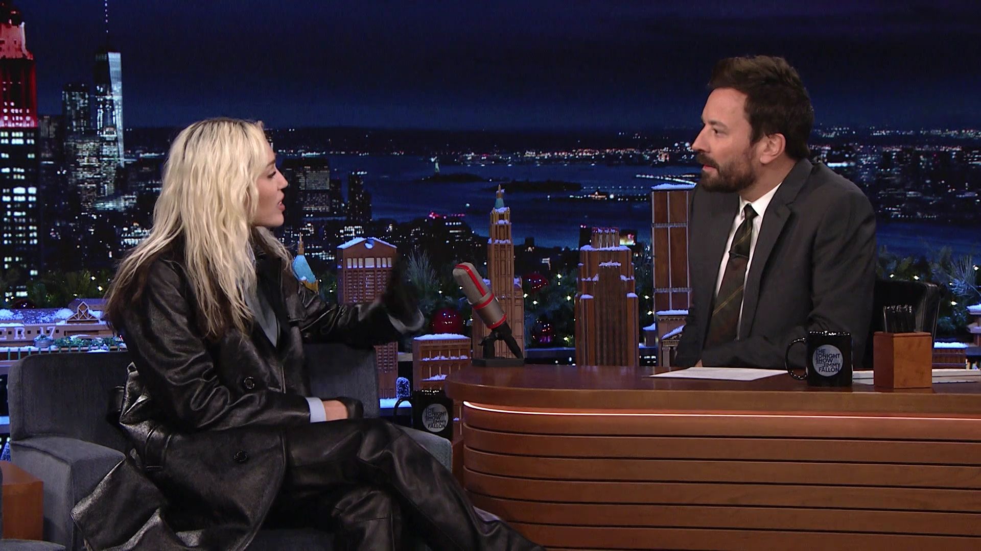 12-09-2022-TonightShowStarringJimmyFallon-060.jpg