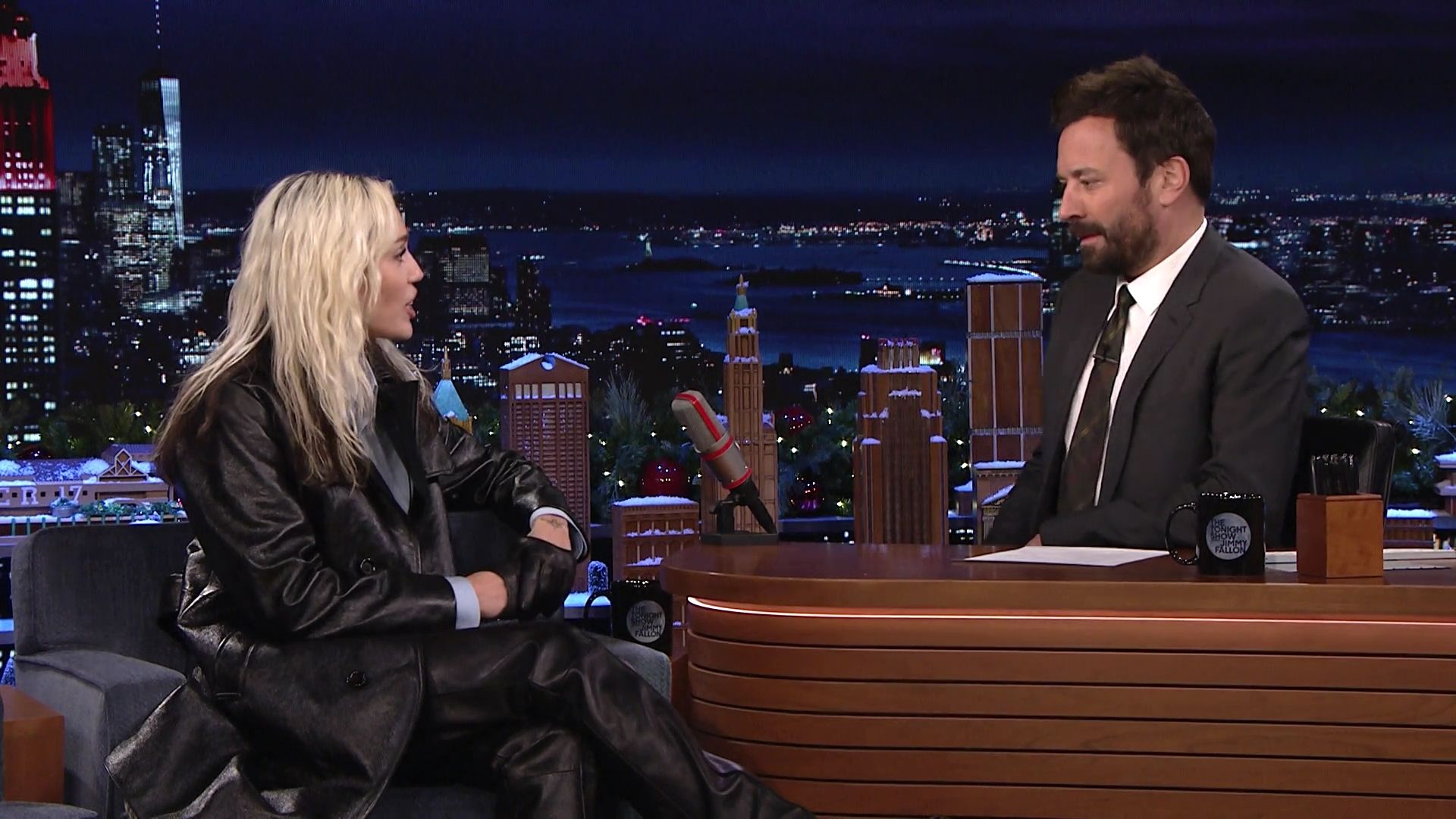 12-09-2022-TonightShowStarringJimmyFallon-061.jpg