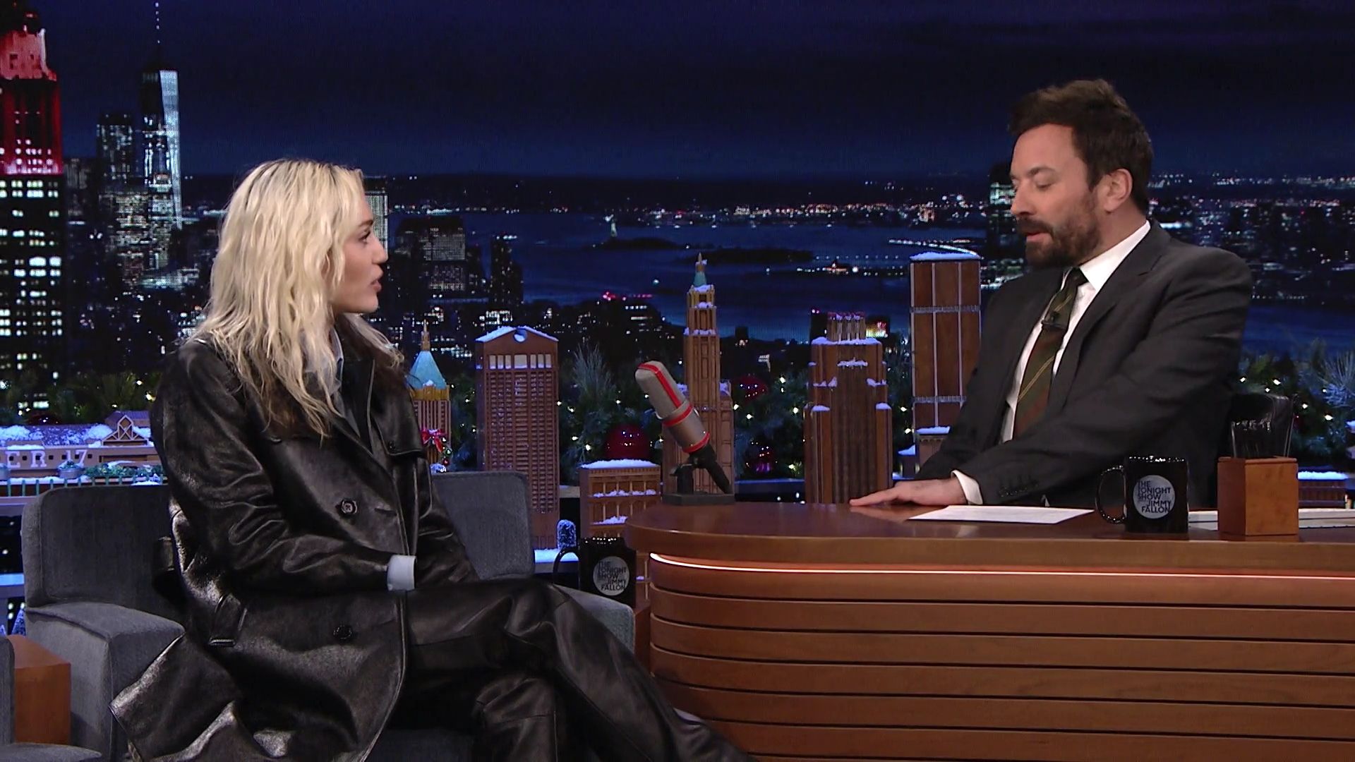 12-09-2022-TonightShowStarringJimmyFallon-075.jpg