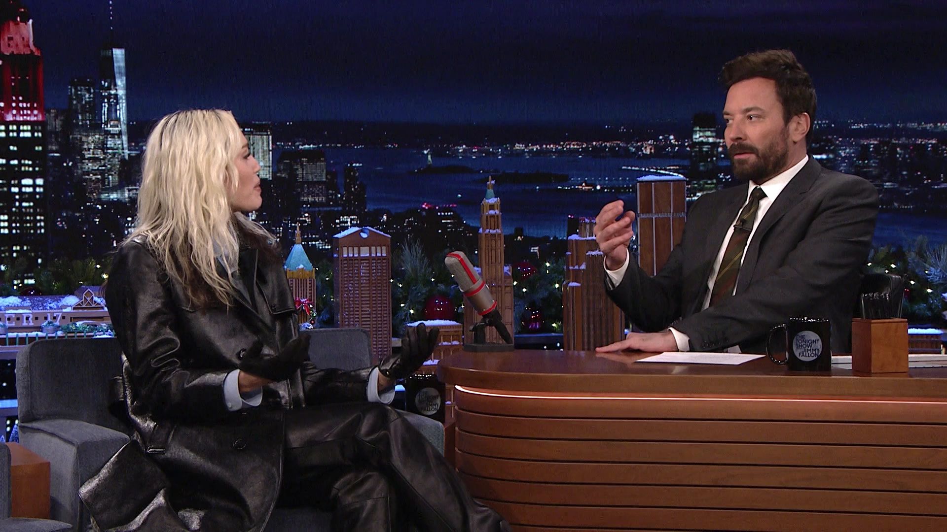 12-09-2022-TonightShowStarringJimmyFallon-080.jpg