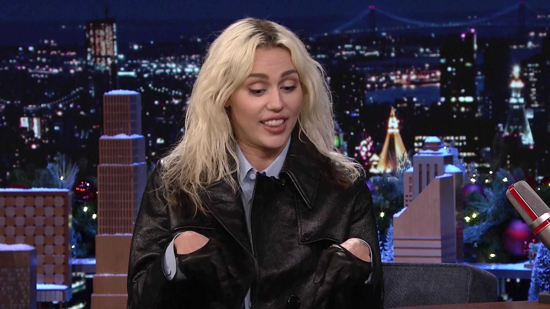 12-09-2022-TonightShowStarringJimmyFallon-137.jpg