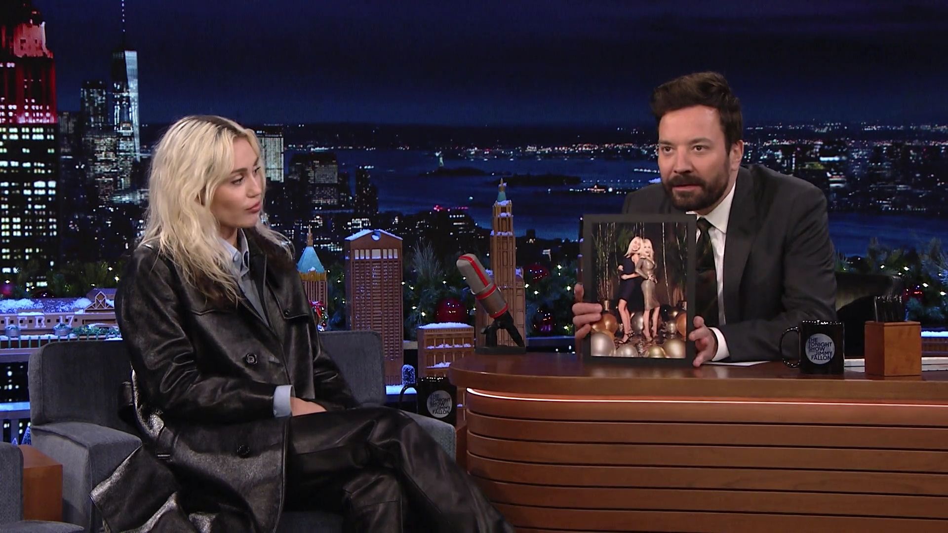 12-09-2022-TonightShowStarringJimmyFallon-166.jpg