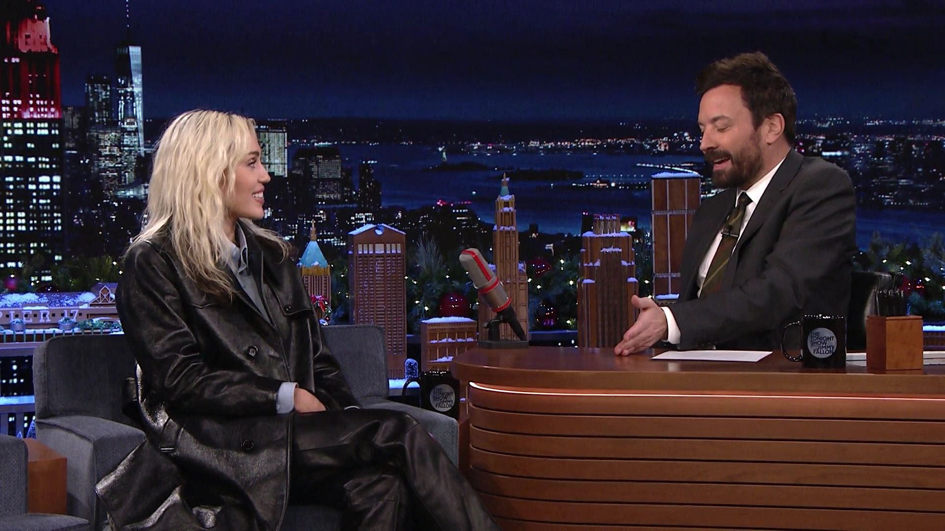 12-09-2022-TonightShowStarringJimmyFallon-376.jpg