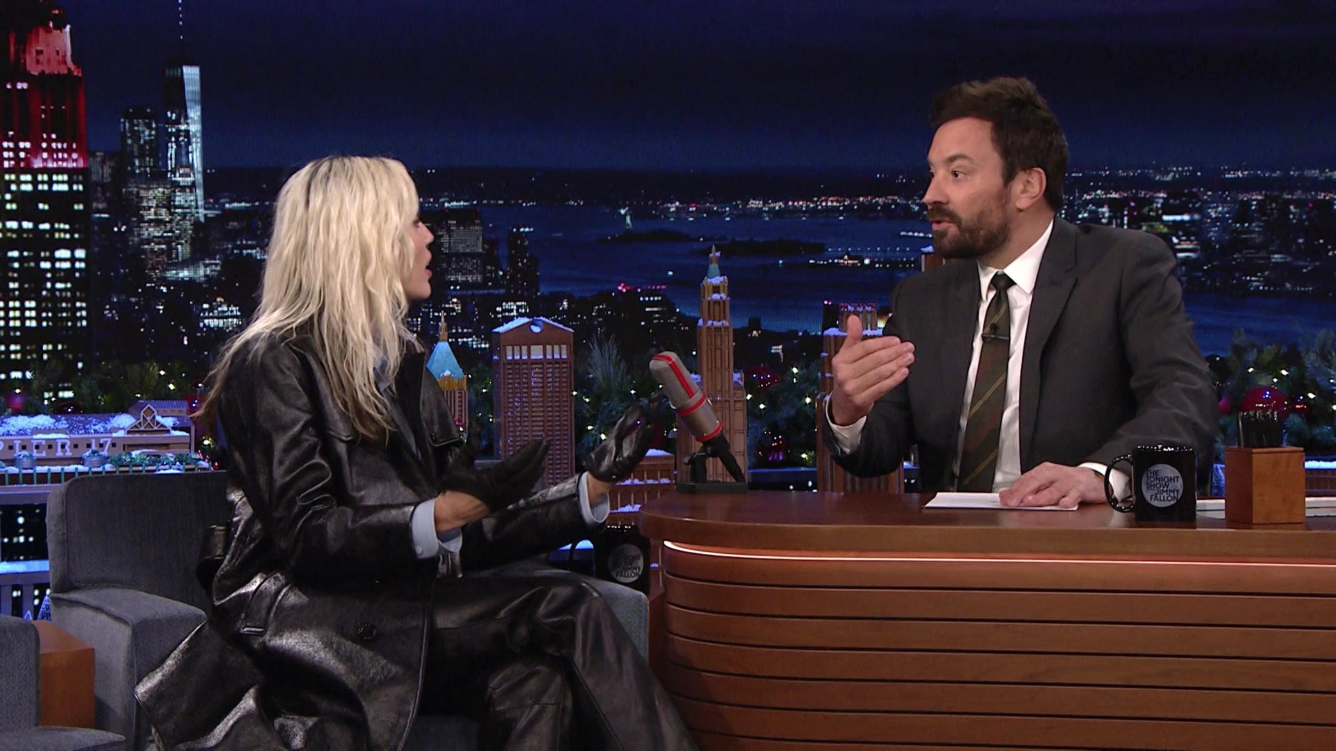 12-09-2022-TonightShowStarringJimmyFallon-400.jpg